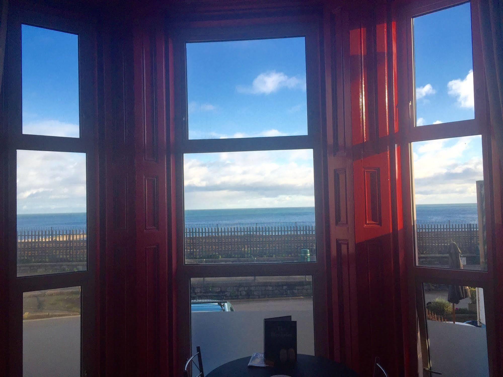 The Blenheim Bed & Breakfast Dawlish Exterior photo